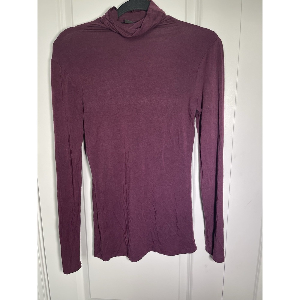 HALOGEN - WOMEN'S TEE - LONG SLEEVE - TURTLENECK - MAROON - SMALL